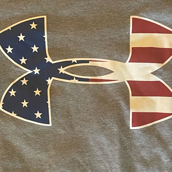 Under Armour America Shirt - Picture 2 of 3